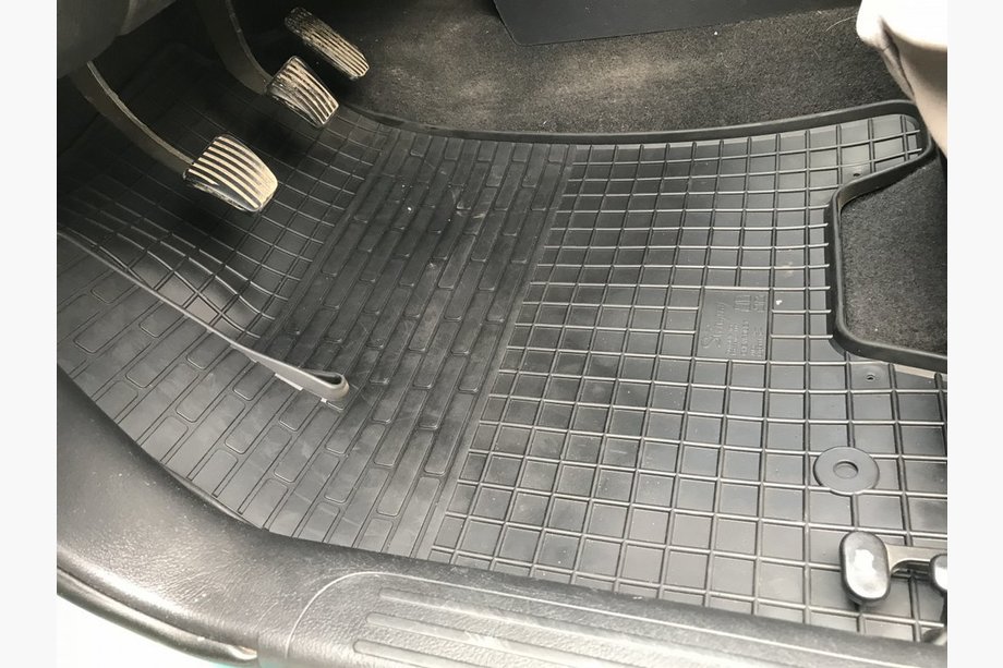 Chevrolet Aveo T250 2005-2011 Rubber Floor Mats (4 pcs, Polytep) Image
