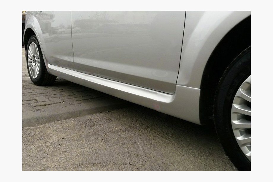 Ford Focus II 2008-2011 Side Skirts Sedan (primed for painting) Image