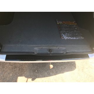 Rear bumper protector with lip DDU (plastic) photo 2