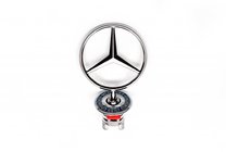Mercedes C-class W203 2000-2007 Target emblem (with lettering) photo 2