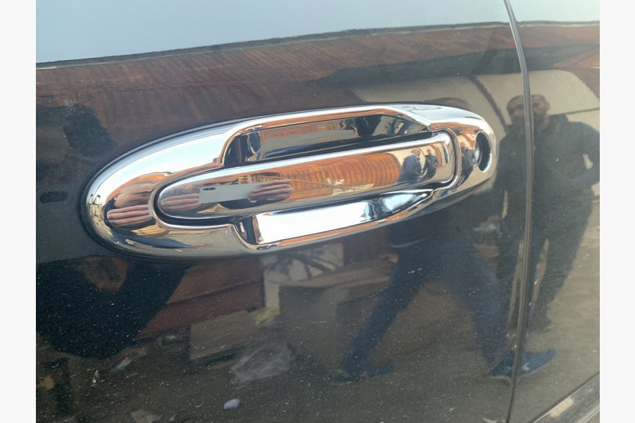 Toyota Land Cruiser 100 1998-2007 Door handle covers and surrounds (8 pcs, plastic) Image