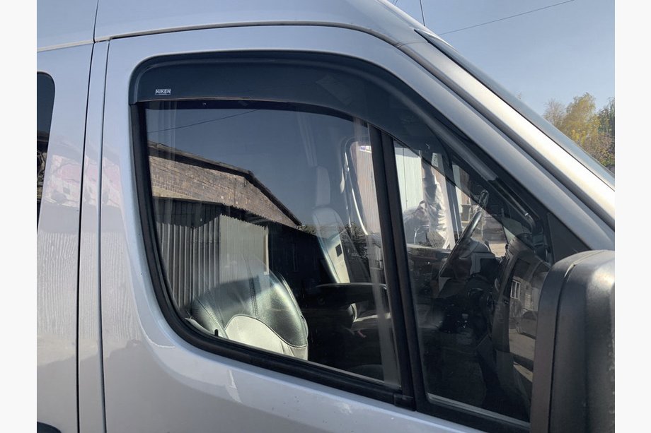 Volkswagen Crafter 2006-2016 Window Deflectors (2 pcs, Niken) Image