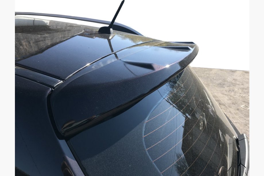 Nissan Qashqai 2007-2010 Spoiler Type 1 (primed for painting) Image