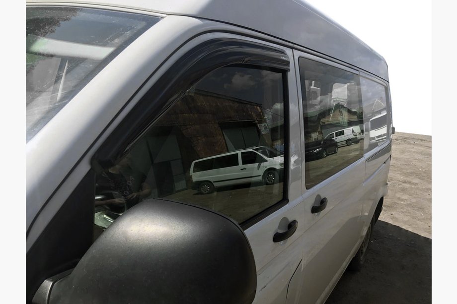 Volkswagen T5 Caravelle 2004-2010 Window Deflectors (2 pcs, MyRacing) Image