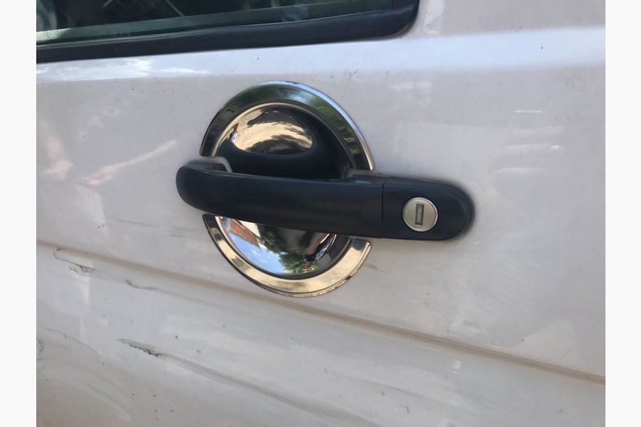 Volkswagen Touran 2010-2015 Chrome Handle Bowl Covers Image