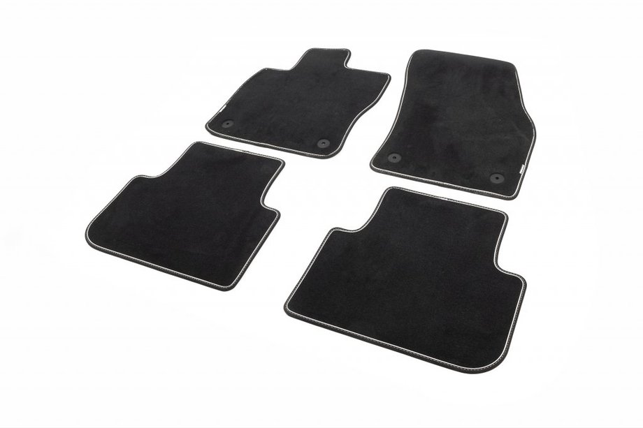 Volkswagen Tiguan 2016-2023 Textile Floor Mats Interior (Original) Image