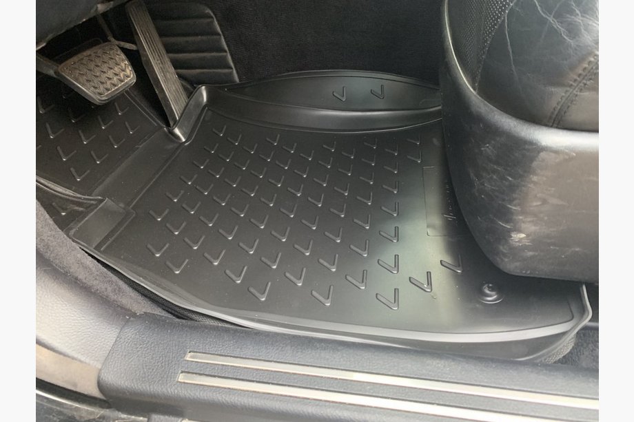 Lexus LS 2007-2017 Rubber Floor Mats (4 pcs, Novline) Image