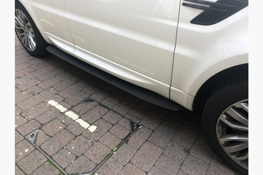 Range Rover IV L405 2013-2021 Side Steps Original Design Image