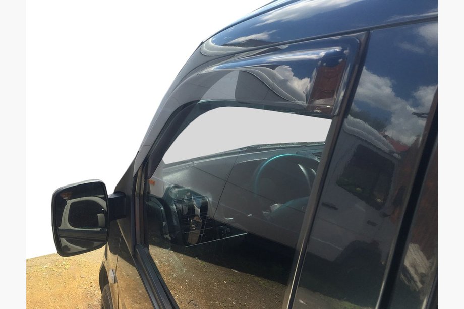 Mercedes Vito W638 1996-2003 Window Deflectors (2 pcs, DDU) Image