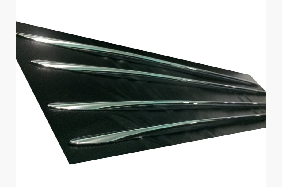 Renault Trafic 2001–2015 Door Moulding Trim (4 pcs, Chrome Plastic) Image