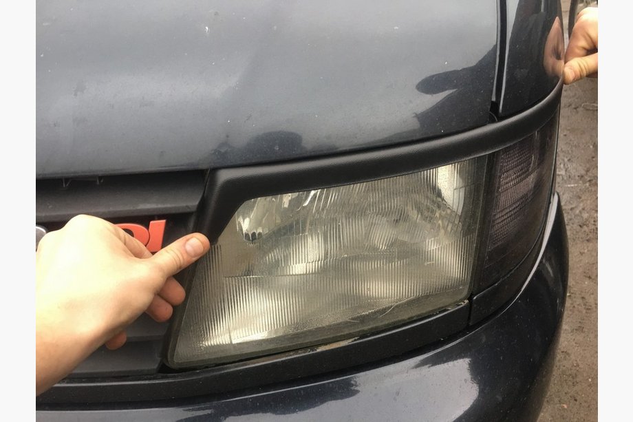 Mercedes Vito W638 1996-2003 Headlight eyebrows (black) Photo 4
