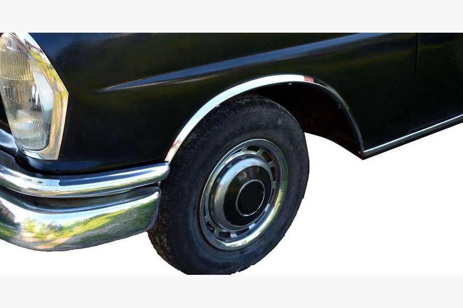 Mercedes W108 1965-1972 Stainless Steel Fender Trim (4 pcs) Image