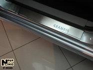 Mitsubishi Grandis 2003-2011 Door Sill Covers Nataniko (2 pcs, Stainless Steel) photo 1
