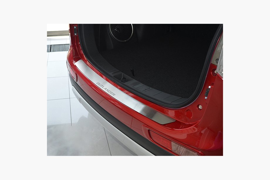 Mitsubishi Outlander 2012-2021 Rear bumper protector Nataniko (stainless steel) 2012-2015 Image