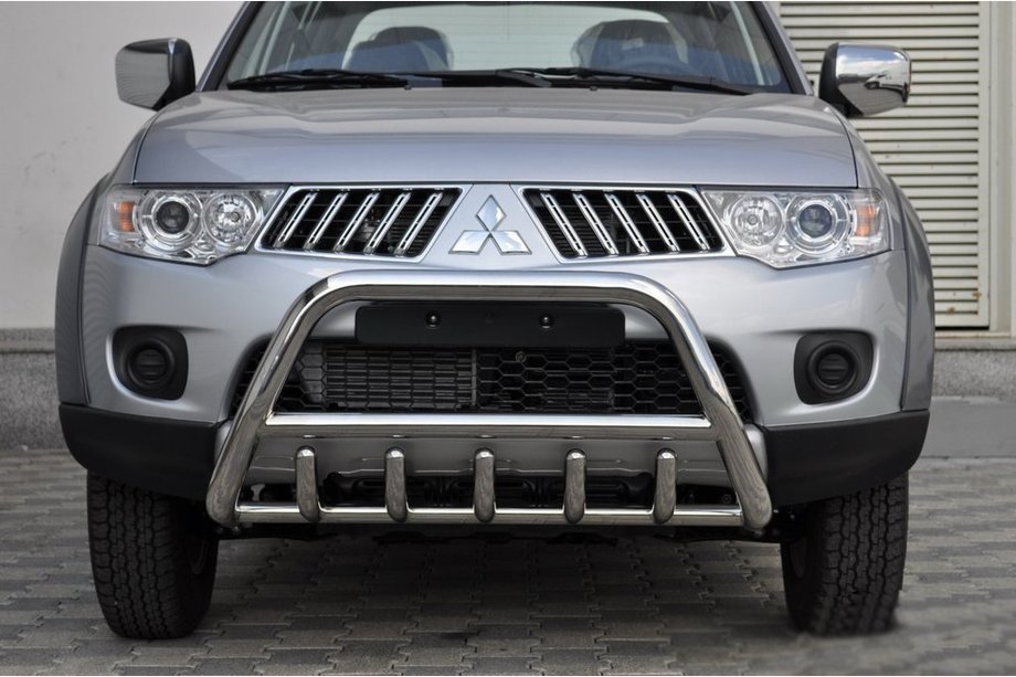 Mitsubishi L200 2006-2015 Bull Bar WT003 (Stainless Steel) Image