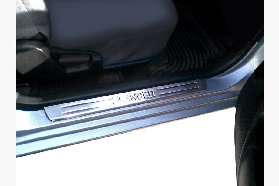 Mitsubishi Lancer 9 2004-2008 Door Sill Protectors OmsaLine (4 pcs, Stainless Steel) Image