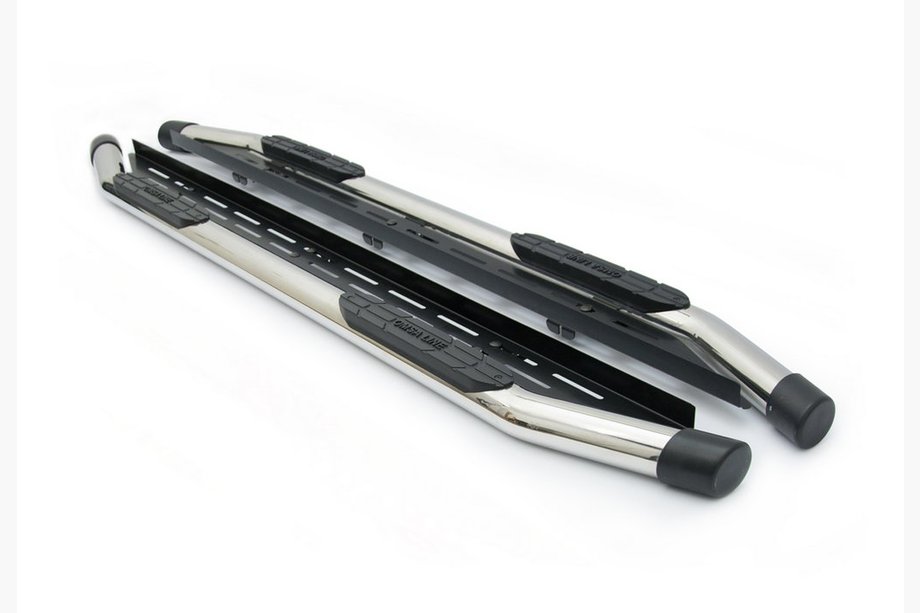 Isuzu D-Max 2019- Side Steps Amazon Silver 76mm (2 pcs, Stainless Steel) Image