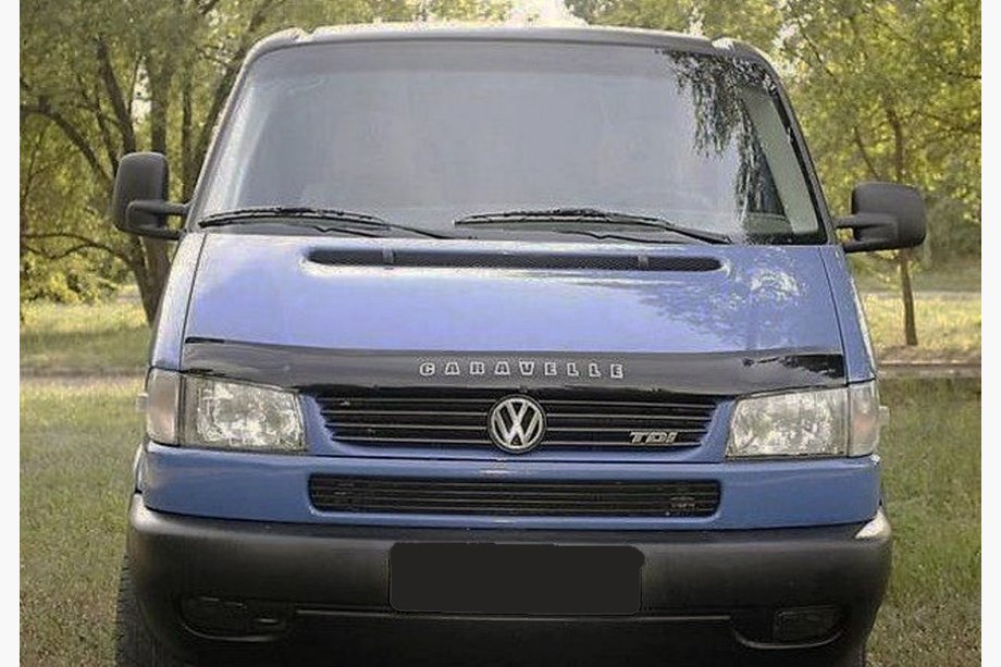 Volkswagen T4 Transporter 1990-2003 Hood deflector (slanted headlights) (VIP) Image