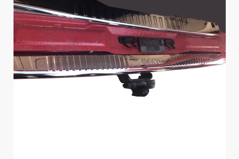 Mercedes Viano 2004-2014 Rear bumper protector with lip (Omsa, stainless steel) Image