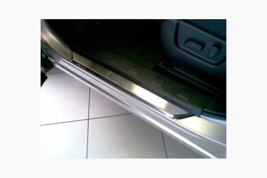 Nissan X-trail T31 2007-2014 Door Sill Covers Nataniko (4 pcs, Stainless Steel) Premium - 3M Tape, 0.8 mm Image