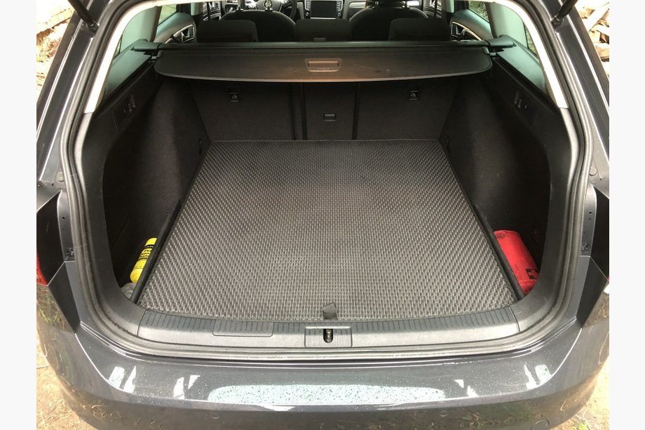 Volkswagen Golf 7/E-Golf 2012-2020 Trunk Mat (SW, EVA, Black) Image
