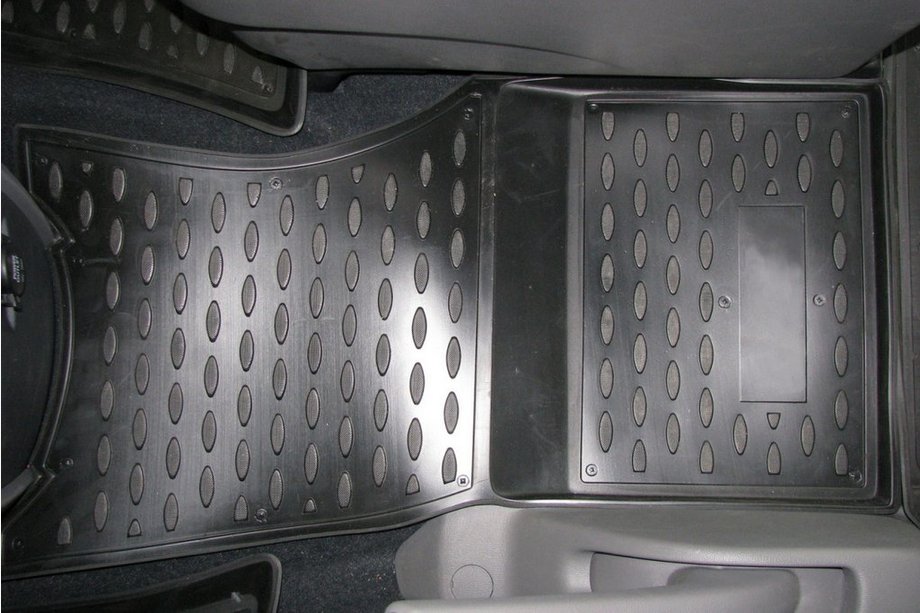 Hyundai H300, H1, Starex 2008-2020 Rubber floor mats (4 pcs, Novline) New Image