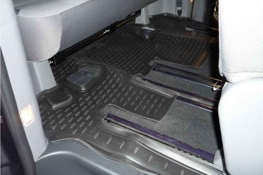 Hyundai H300, H1, Starex 2008-2020 Rubber Floor Mat (3rd Row) Interior (Novline) New Image