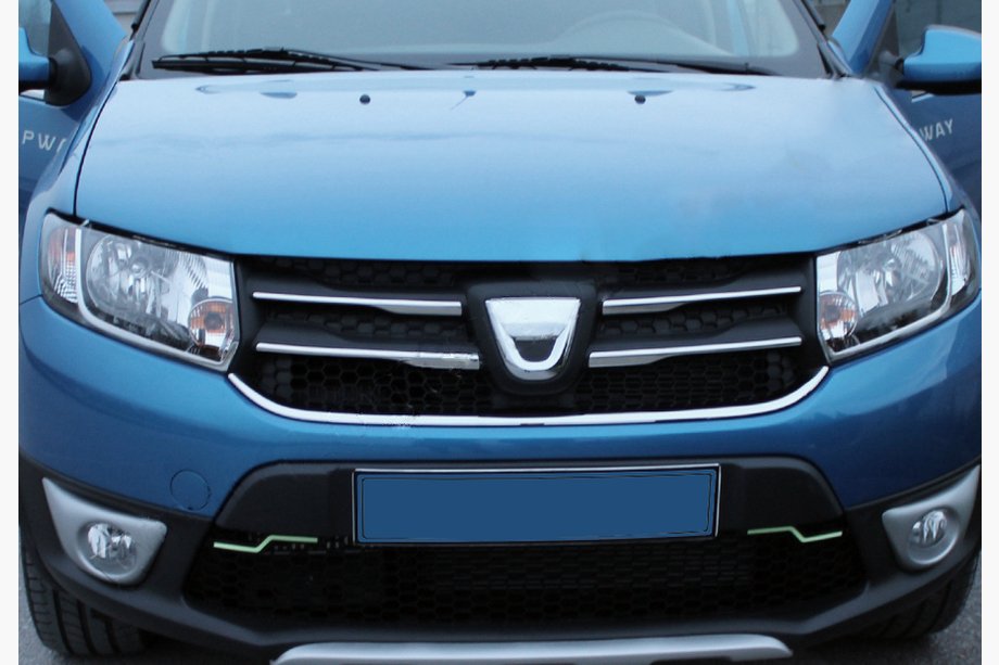 Dacia Sandero 2013-2020 Chrome Grille Covers Version 1 (4 pcs, Stainless Steel) Image