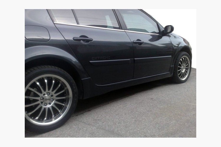 Renault Megane II 2004-2009 Side Skirts (SD, primed for painting) Image