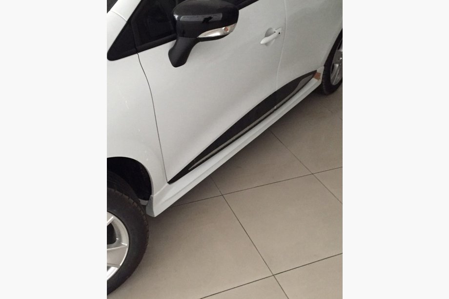 Renault Clio IV 2012-2019 Side skirts (primed for painting) Image