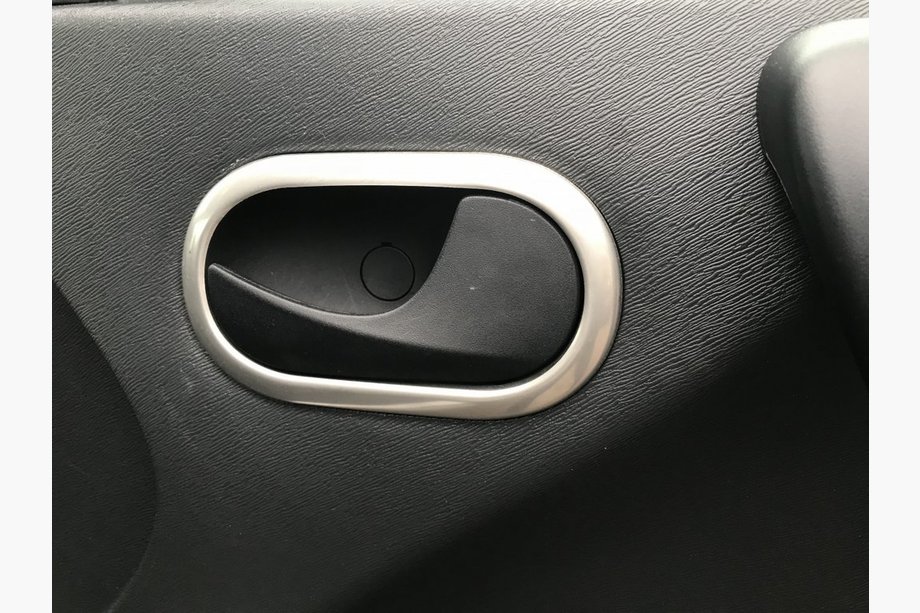 Mercedes Citan 2013-2021 Interior door handle trim (2 pcs, stainless steel) Image