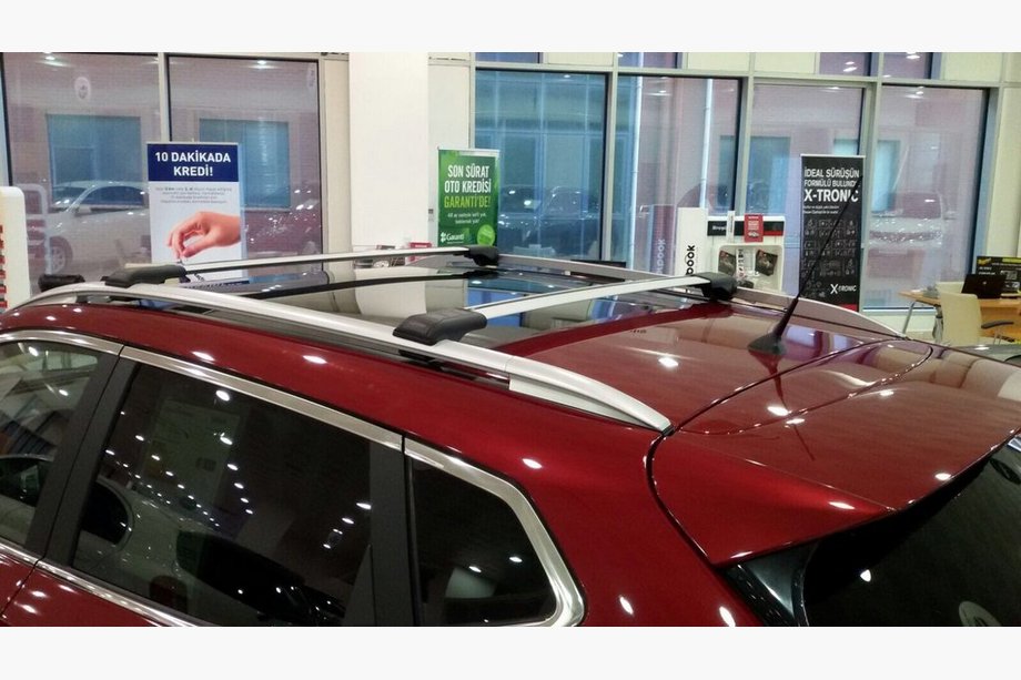 Nissan Pathfinder R51 2005-2014 Lockable roof cross bars for integrated roof rails (2 pcs) Photo 5