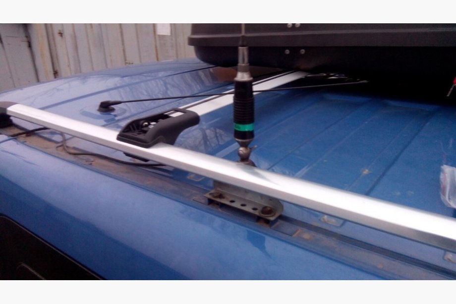 Nissan Pathfinder R51 2005-2014 Lockable roof cross bars for integrated roof rails (2 pcs) Photo 8