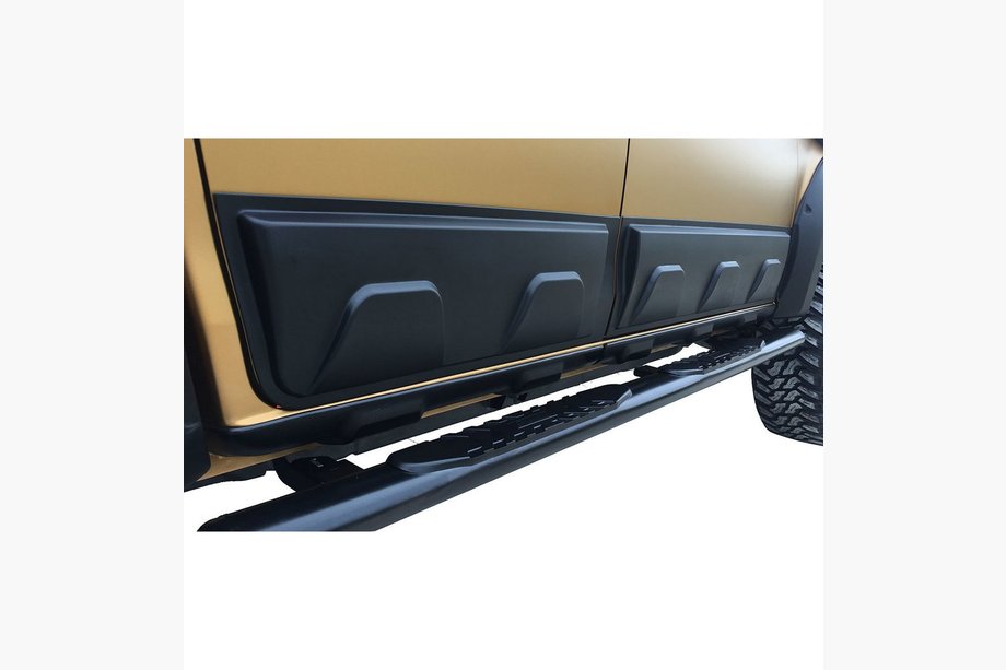 Isuzu D-Max 2011-2019 Door Mouldings (4 pcs, ABS) Image