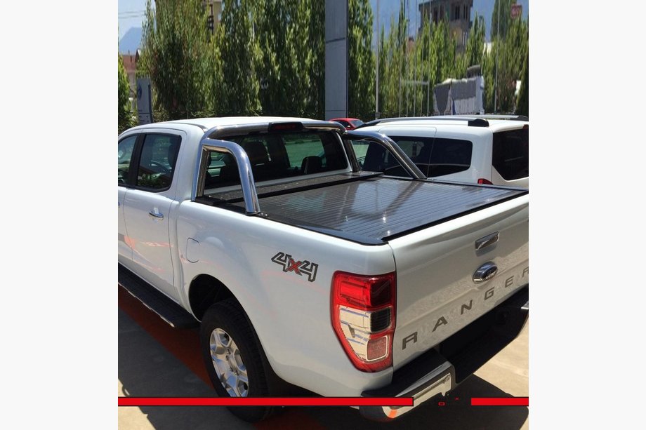 Ford Ranger 2011–2022 Roller Shutter Cover Photo 2