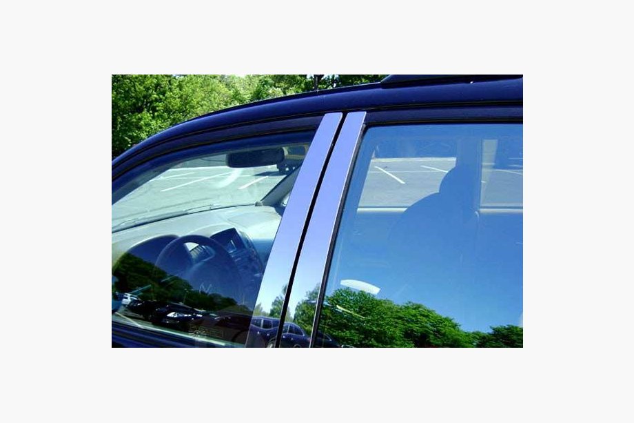 Nissan NP300 1999-2015 Chrome Door Pillar Covers (4 pcs, Stainless Steel) Image