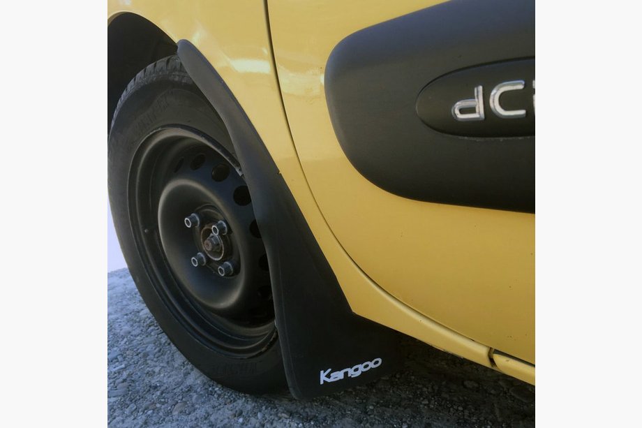 Renault Kangoo 1998-2008 Premium Mud Flaps (Turkey) Set Image