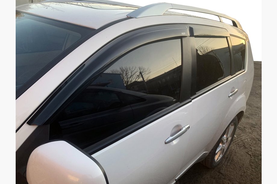 Mitsubishi Outlander 2006-2012 Window Deflectors (4 pcs, Niken) Image