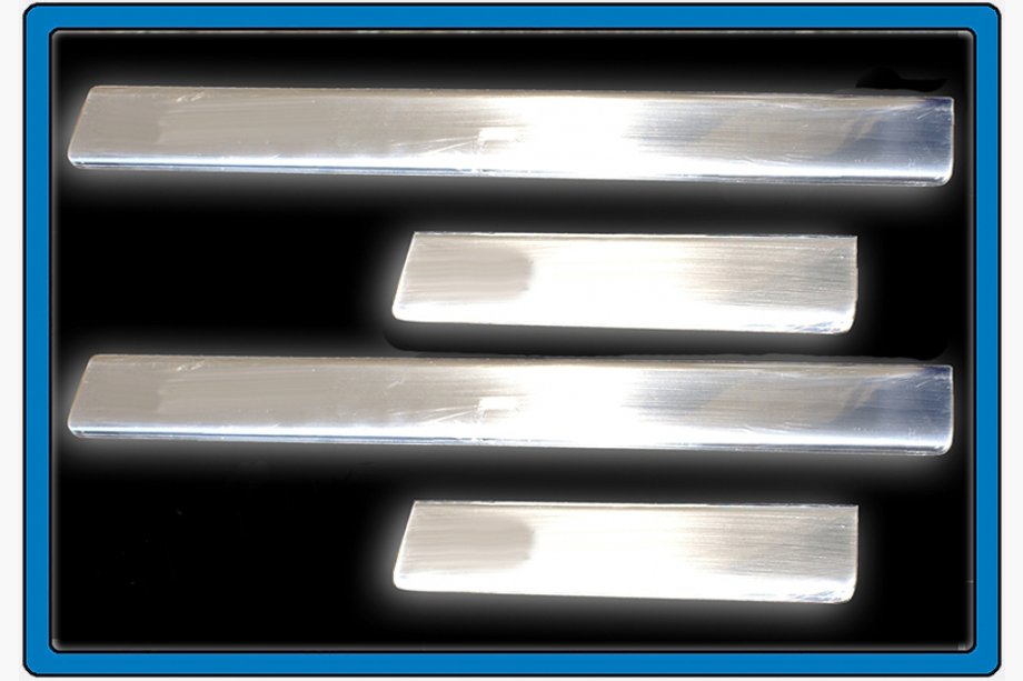 Seat Leon 2013-2020 Door Sill Protectors OmsaLine (4 pcs, Stainless Steel) Image