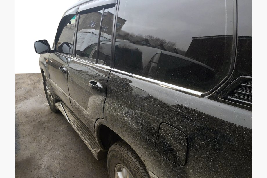 Lexus LX470 1998-2007 Window Trim (6 pcs, Stainless Steel) Image