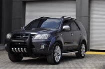Toyota Fortuner 2006-2015 Side Steps RedLine Black (2 pcs, Aluminum) photo 3