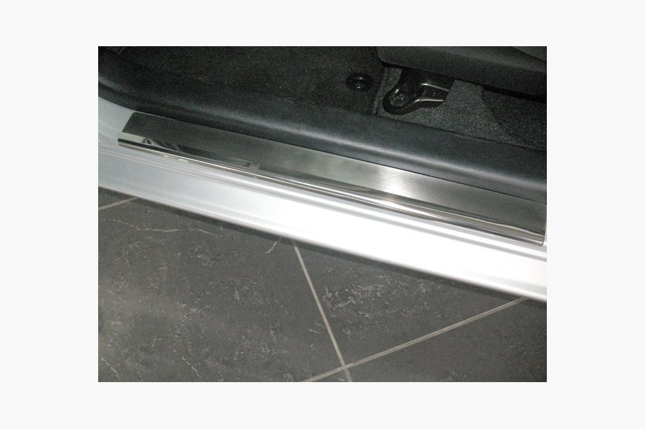 Toyota Yaris 2010-2020 Door Sill Covers Nataniko (4 pcs, Stainless Steel) Image