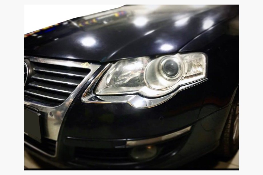 Volkswagen Passat B6 2006-2012 Headlight Eyelids (2 pcs, plastic) Photo 1