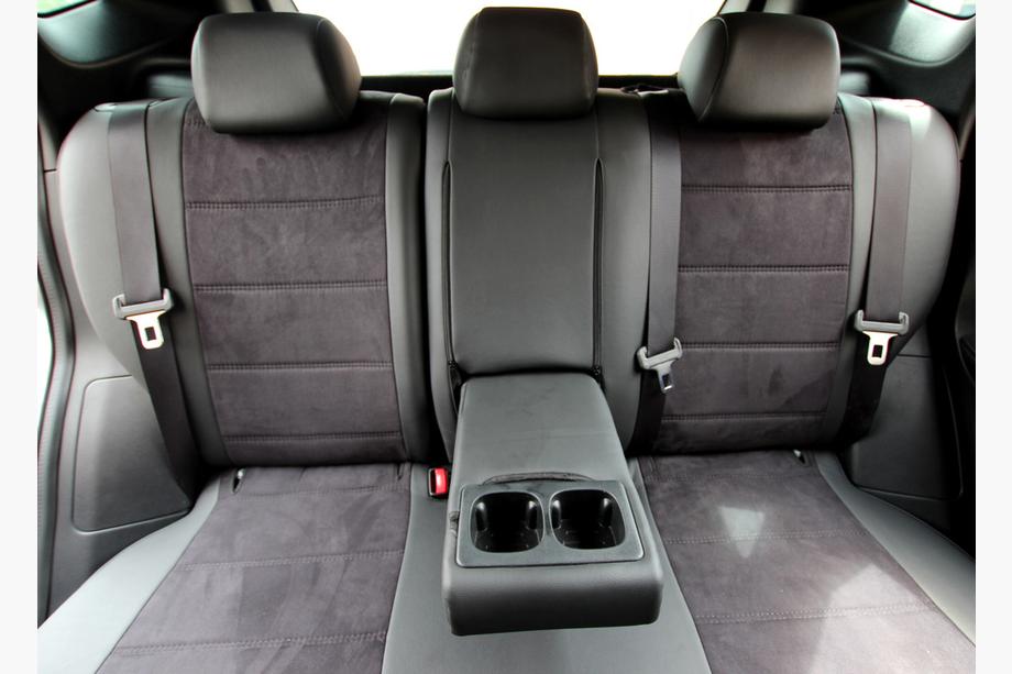 Nissan Qashqai 2014-2021 Car seat covers eco-leather+fabric+alcantara Antara A001 (full interior) Image