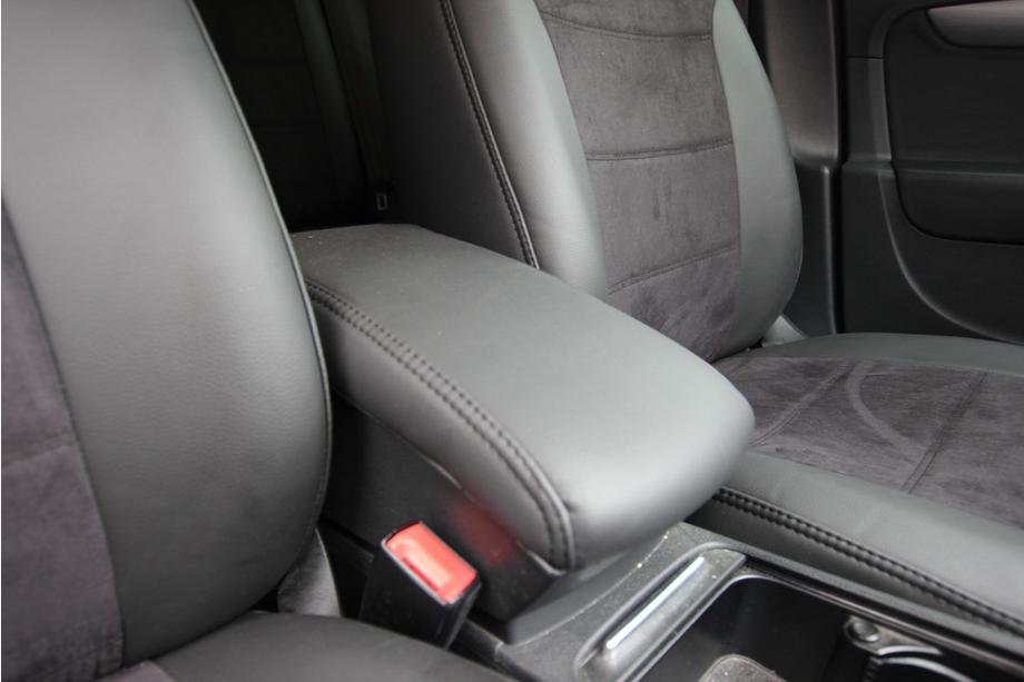 Volkswagen Passat B7 2012-2015 Car seat covers eco-leather+fabric+alcantara Antara A001 (full interior) Photo 11