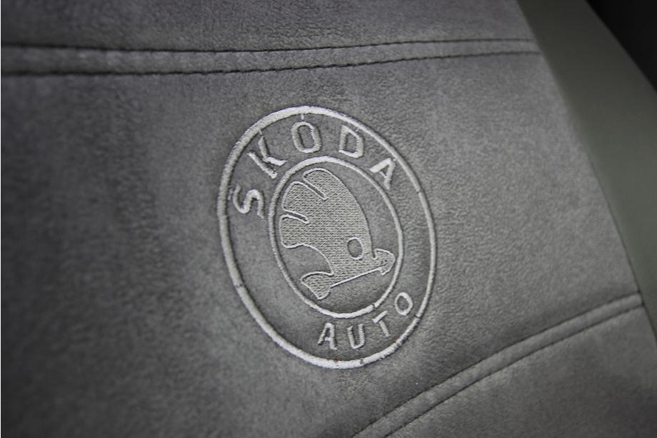 Skoda Octavia II A5 2006-2010 Car seat covers eco-leather+fabric+alcantara Antara A001 (full interior) Photo 5