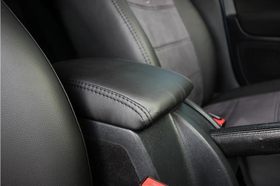 Skoda Octavia II A5 2006-2010 Car seat covers eco-leather+fabric+alcantara Antara A001 (full interior) Photo 10