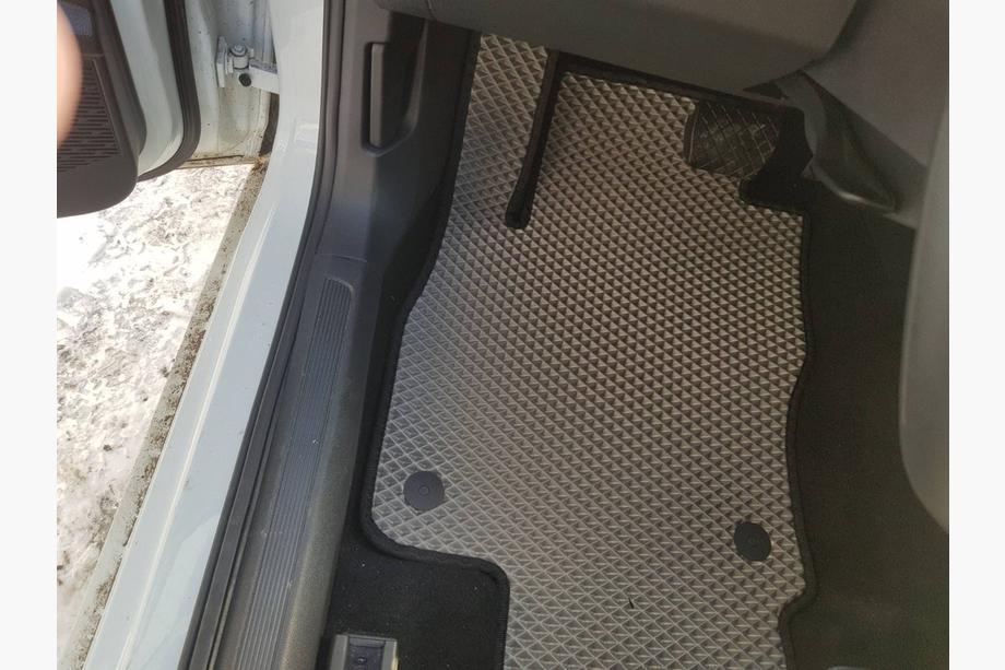 Volkswagen Jetta 2018- EVA Floor Mats (Gray) Image