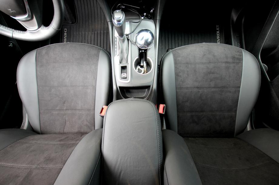 Chevrolet Equinox 2018-2025 Car seat covers eco-leather+fabric+alcantara Antara A001 (full interior) Photo 9