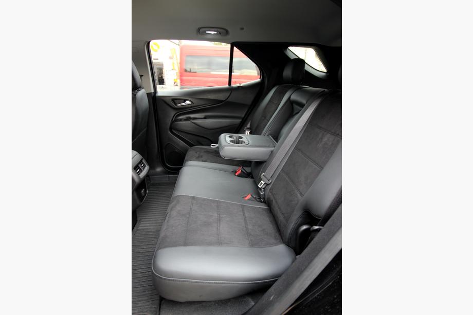 Chevrolet Equinox 2018-2025 Car seat covers eco-leather+fabric+alcantara Antara A001 (full interior) Photo 5